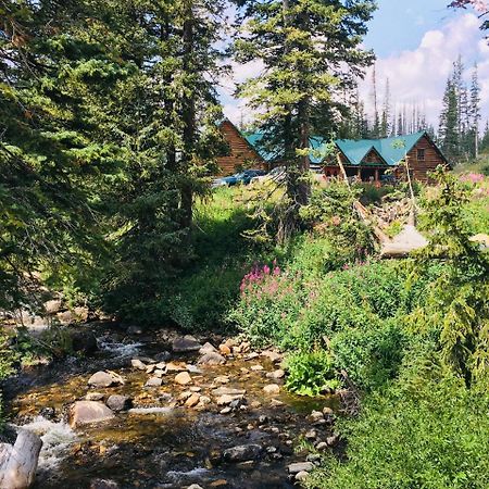 Centennial Snowy Mountain Lodge מראה חיצוני תמונה