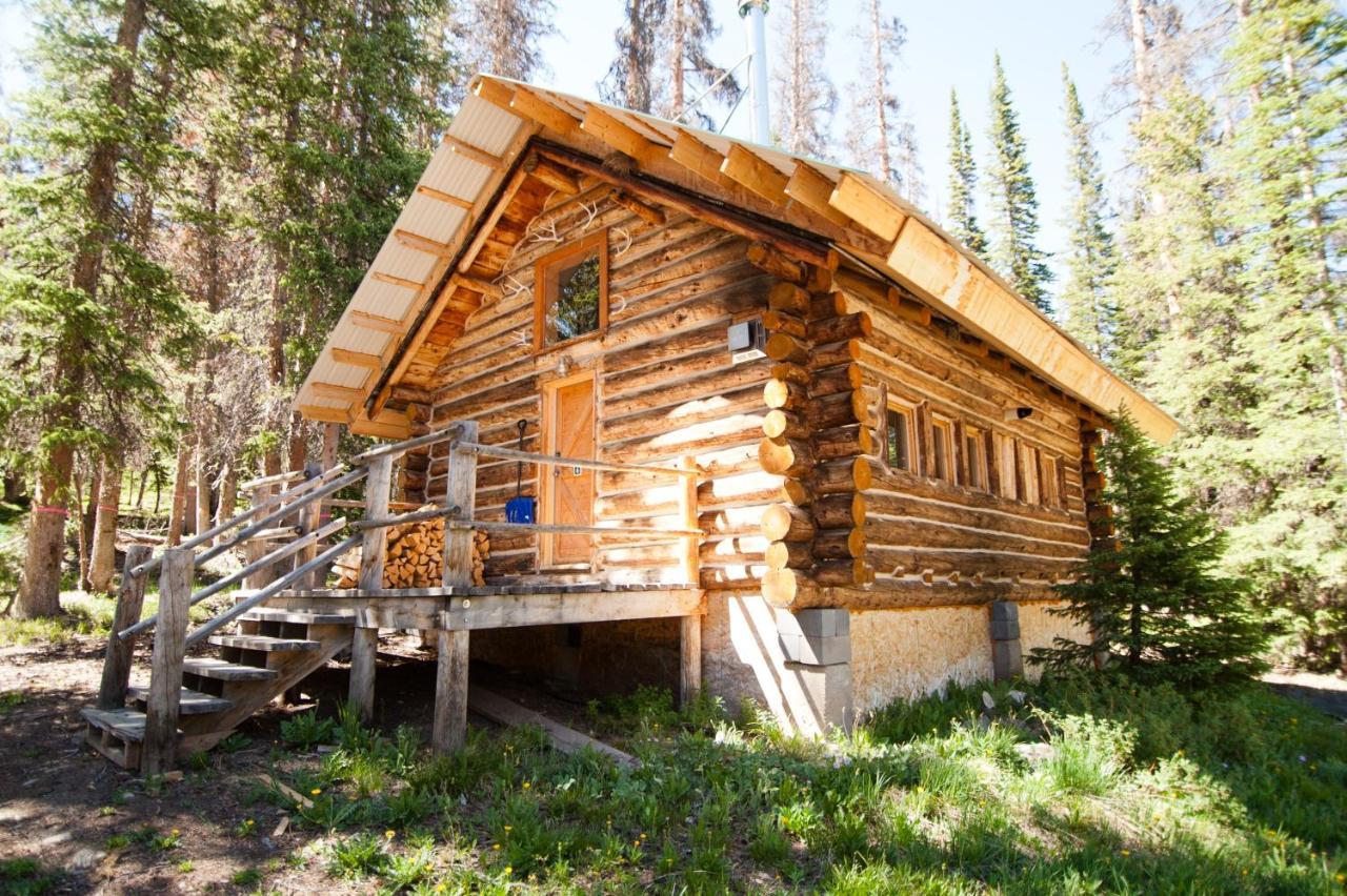 Centennial Snowy Mountain Lodge מראה חיצוני תמונה