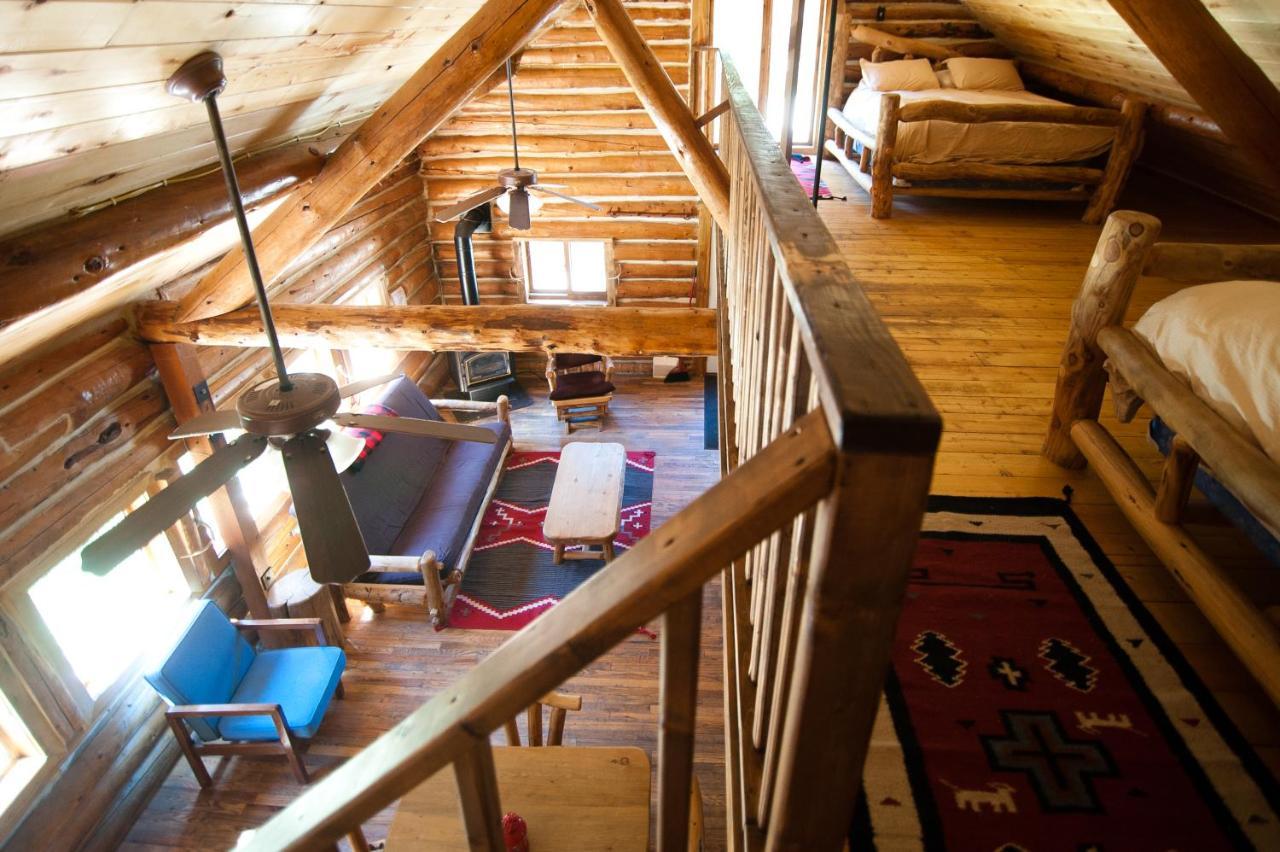 Centennial Snowy Mountain Lodge מראה חיצוני תמונה